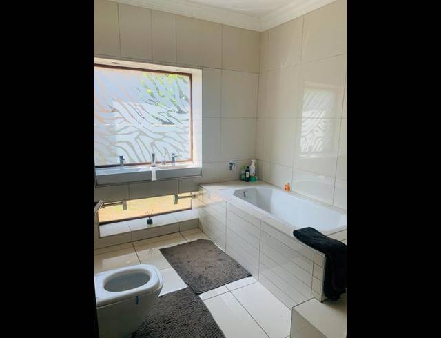 4 BEDROOM HOUSE FOR SALE IN SAVANNAH COUNTRY ESTATE